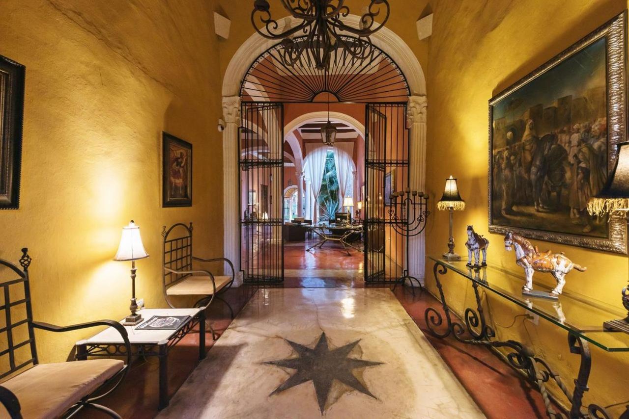 Hotel Hacienda Merida Vip Екстериор снимка