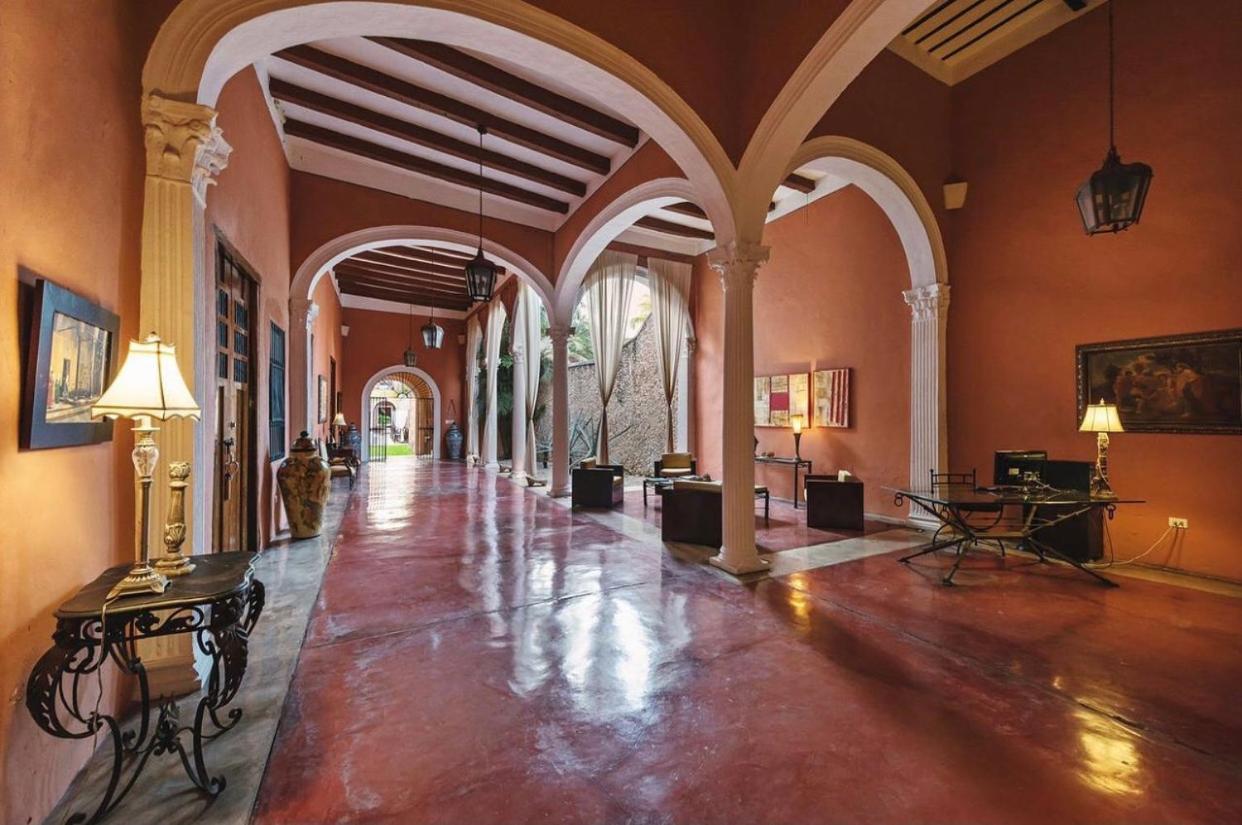 Hotel Hacienda Merida Vip Екстериор снимка