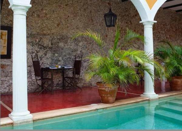 Hotel Hacienda Merida Vip Екстериор снимка