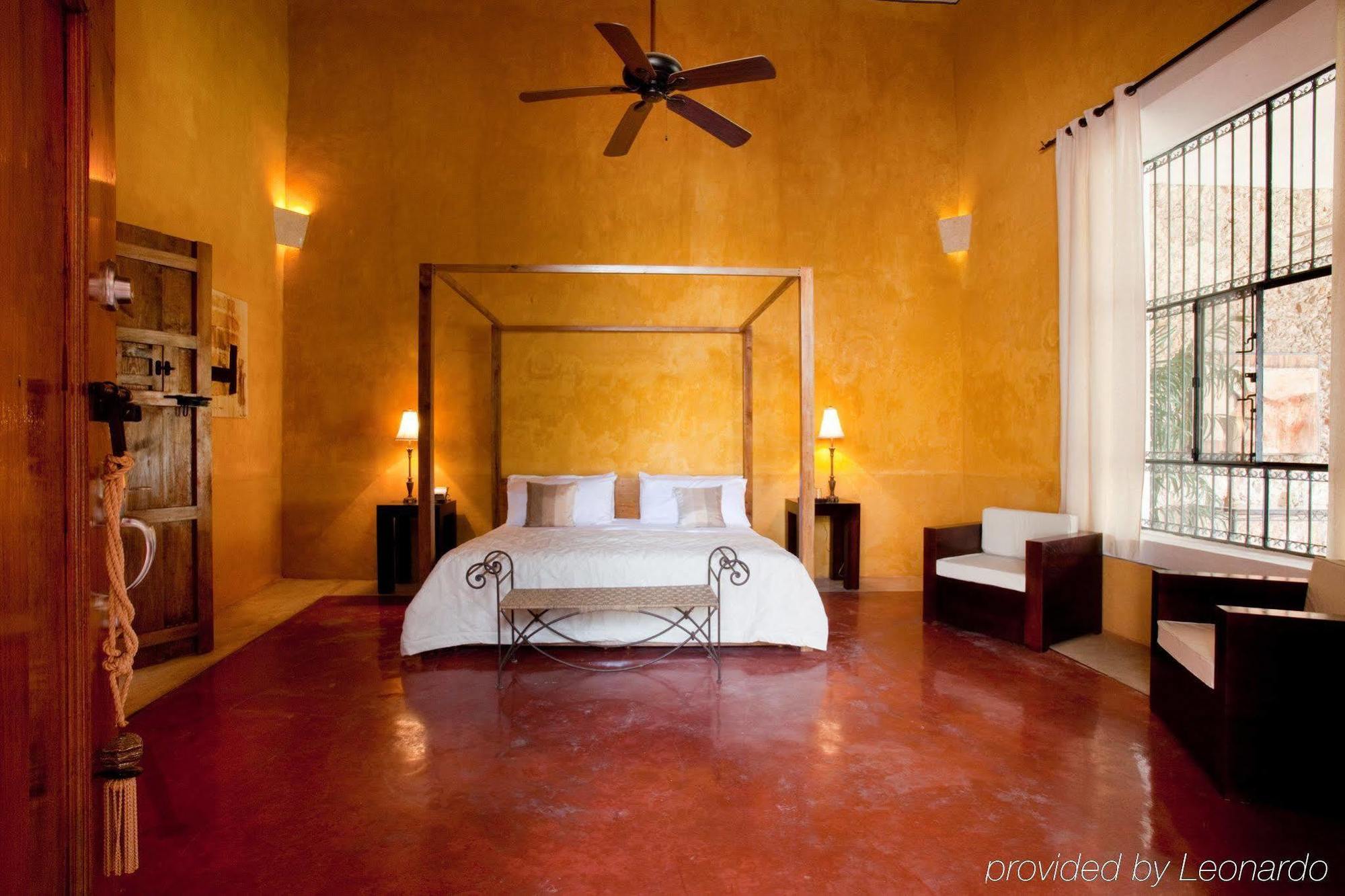 Hotel Hacienda Merida Vip Екстериор снимка