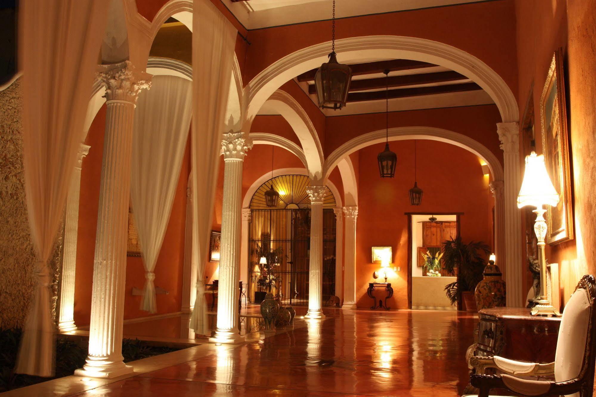 Hotel Hacienda Merida Vip Екстериор снимка