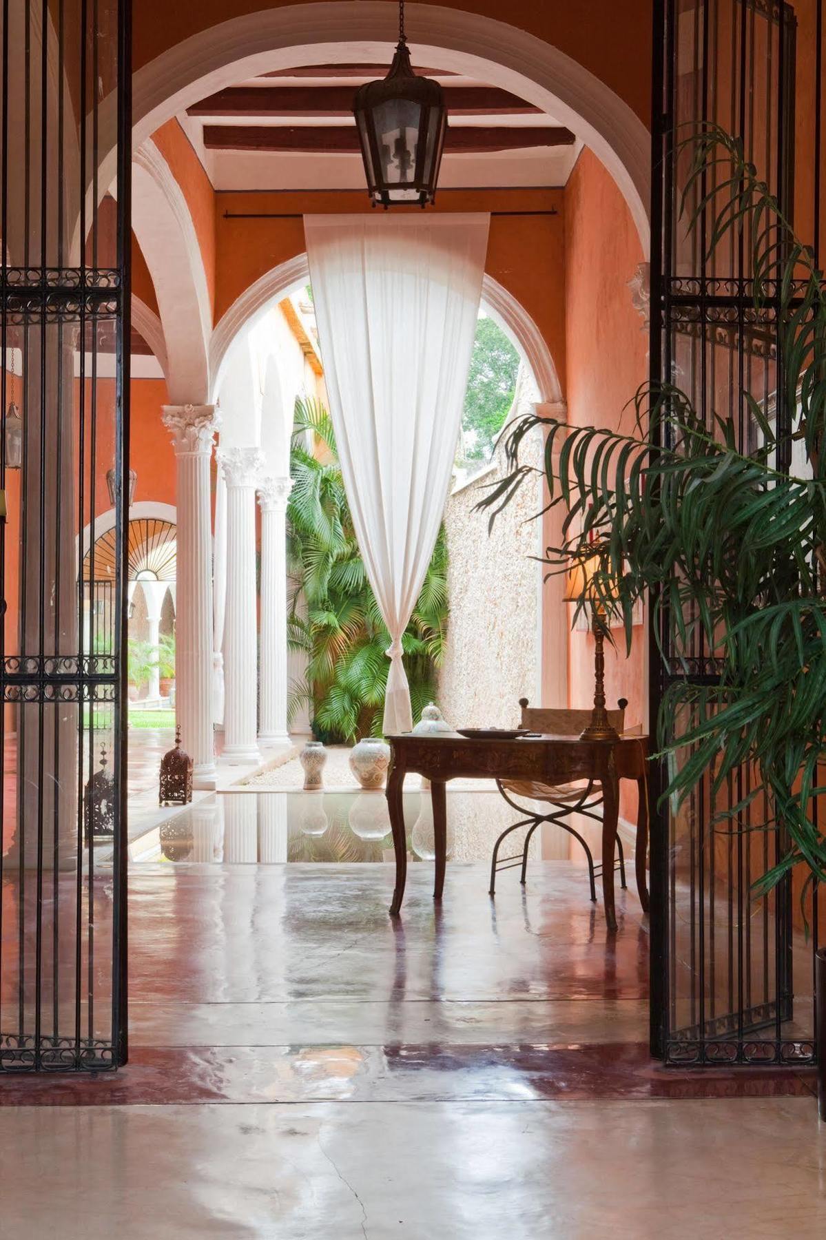 Hotel Hacienda Merida Vip Екстериор снимка